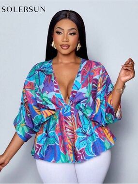 SHEIN Blue Floral V-Neck Peplum Top